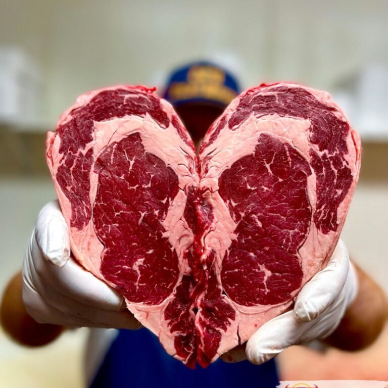 xr:d:DAGBIYaGnYA:14,j:2568601223733561410,t:24040120